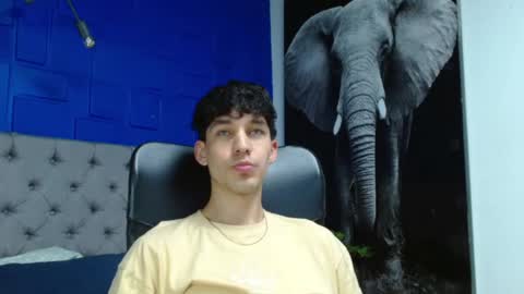 Noah Brigth online show from 10, 12, 2024