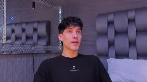 Noah Brigth online show from 11, 12, 2024