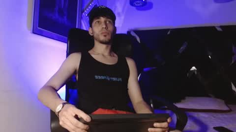 Noah Brigth online show from 6, 11, 2025