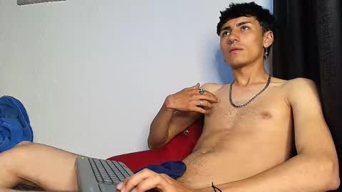 Snapshot of noah_clark_nom chatting on 24, 9, 2025 Noah online show from 24, 9, 2025