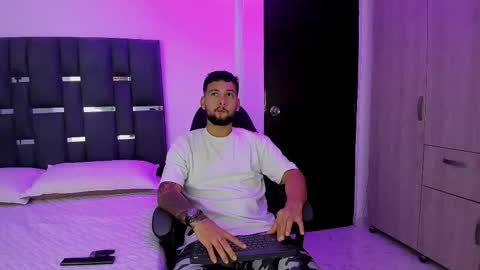 Snapshot of noah_corvelle chatting on 9, 11, 2025 NOAH online show from 9, 11, 2025