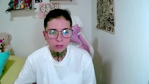 Snapshot of noah_martini chatting on 1, 3, 2026 noah hehim online show from 1, 3, 2026