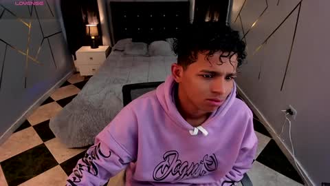 noah_smith04 online show from 24, 1, 2025