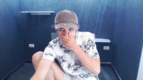 noah_sokolov online show from 5, 12, 2025