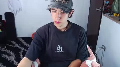 Snapshot of noah_sokolov_ chatting on 16, 6, 2026 Kervs online show from 16, 6, 2026