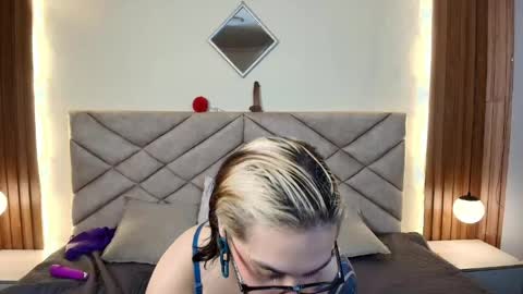 Snapshot of noahandgaia chatting on 16, 5, 2026 Noah And Gaia online show from 16, 5, 2026