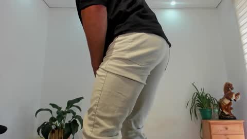 Snapshot of noahbrawn chatting on 18, 2, 2026 LIAM- noah online show from 18, 2, 2026