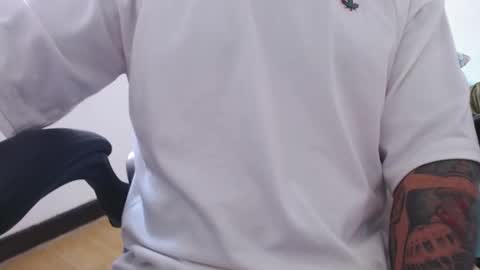 Snapshot of noahbrown23 chatting on 21, 9, 2025 Noah B online show from 21, 9, 2025