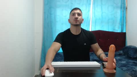 Snapshot of noahmurillo chatting on 21, 5, 2026 noahmurillo online show from 21, 5, 2026