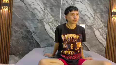 Snapshot of noahwalker__ chatting on 31, 5, 2026 online show from 31, 5, 2026