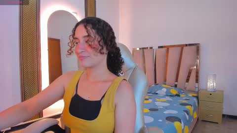 NOA MALAK online show from 5, 3, 2026