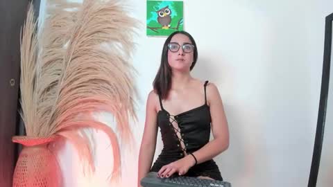 Noami Rose  online show from 11, 2, 2026