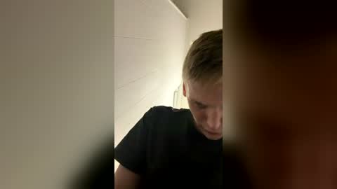 nobodygivesfuk online show from 31, 7, 2026