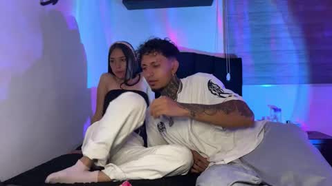 Snapshot of nocturnallovers_ss chatting on 23, 12, 2025 Jean Y Isa online show from 23, 12, 2025