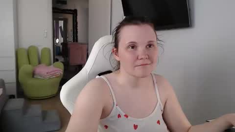 Snapshot of nodarell chatting on 11, 5, 2026 nodarell online show from 11, 5, 2026