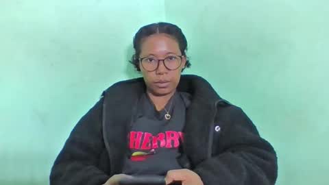 Snapshot of noellah chatting on 27, 5, 2026 noellah online show from 27, 5, 2026