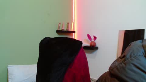 Noha Thomson online show from 13, 12, 2024