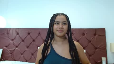 Snapshot of noiravale chatting on 22, 5, 2026 Noira Vale online show from 22, 5, 2026