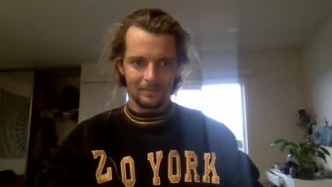 Snapshot of nomadicouple chatting on 6, 11, 2025 nomadicouple online show from 6, 11, 2025