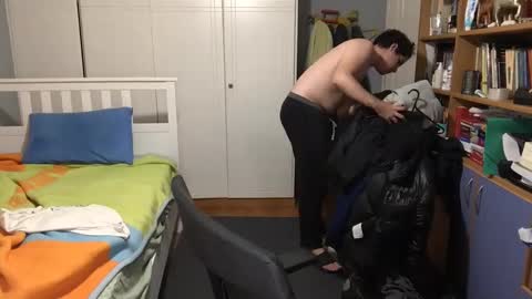 nongay379444 online show from 10, 1, 2025