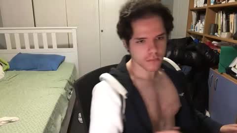 nongay379444 online show from 13, 1, 2025