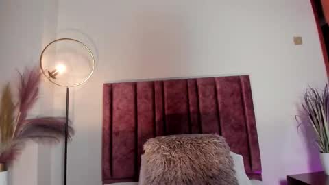 Snapshot of nora_dasilva chatting on 25, 2, 2026 Nora Da Silva online show from 25, 2, 2026