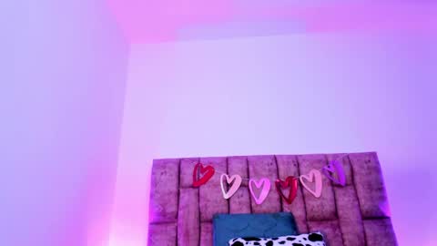 Snapshot of nora_dasilva chatting on 29, 5, 2026 Nora Da Silva online show from 29, 5, 2026