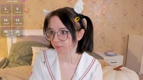 Nora Failure online show from 19, 12, 2024