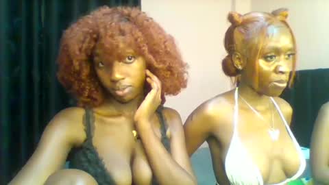 Snapshot of norababy20 chatting on 19, 7, 2026 Norababy20 online show from 19, 7, 2026
