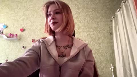 Amelia online show from 10, 3, 2026