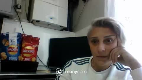 nosmileme online show from 7, 10, 2025