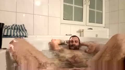 Snapshot of not4one chatting on 9, 3, 2025 not4one online show from 9, 3, 2025