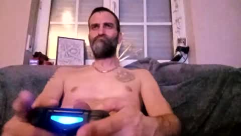 Snapshot of not4one chatting on 10, 3, 2025 not4one online show from 10, 3, 2025