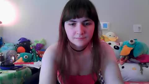 Snapshot of notchocomilky chatting on 20, 9, 2025 Milk  online show from 20, 9, 2025