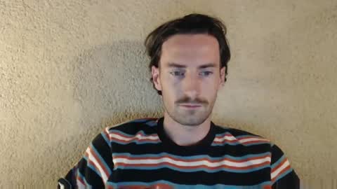 Snapshot of notenic chatting on 2, 1, 2025 Notenic online show from 2, 1, 2025