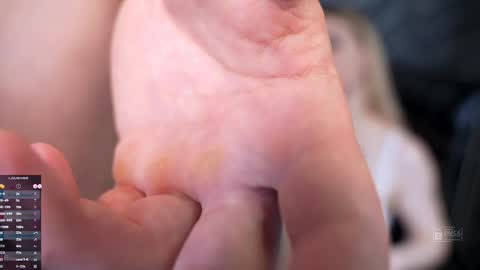 Snapshot of notfallenangel chatting on 10, 4, 2026 Anna Check my Bio Help me to reach 300 thumbs up online show from 10, 4, 2026