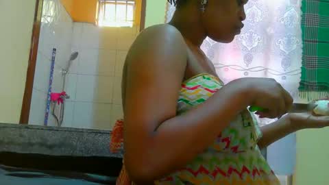 Snapshot of notoy1 chatting on 12, 5, 2026 notoy1 online show from 12, 5, 2026