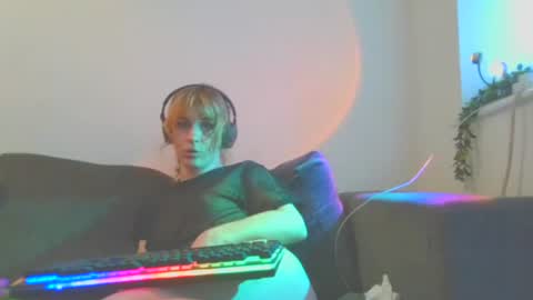 Snapshot of notyourfemboi chatting on 26, 6, 2026 Lucy online show from 26, 6, 2026