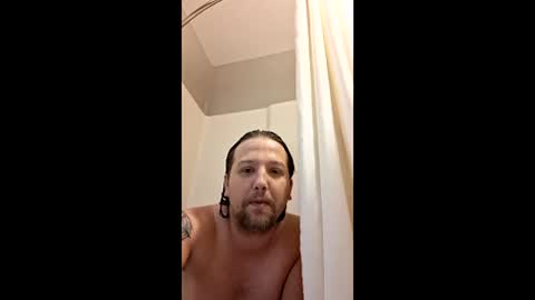 Snapshot of novaandducky chatting on 27, 5, 2026 NovaAndDucky online show from 27, 5, 2026