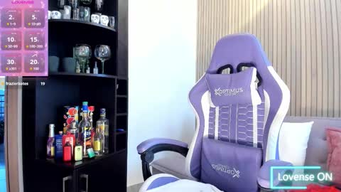 Snapshot of novacox_34 chatting on 25, 3, 2026 novacox_34 online show from 25, 3, 2026