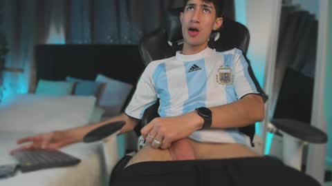 Nova online show from 6, 4, 2026