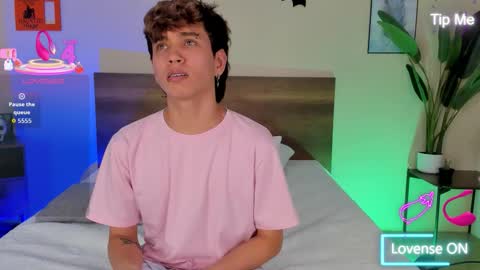 NovayBrian online show from 9, 10, 2025