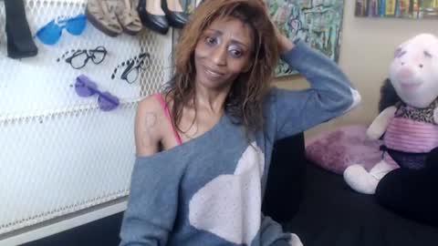 Snapshot of nubiangiggles chatting on 6, 5, 2026 Nubiangiggles online show from 6, 5, 2026