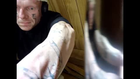 Snapshot of nudemox chatting on 19, 10, 2025 nudemox online show from 19, 10, 2025