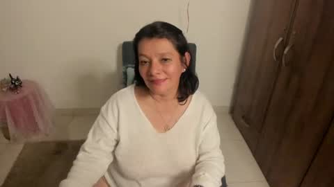 nuit_rose online show from 6, 7, 2026