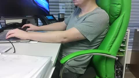 Snapshot of numlove chatting on 27, 7, 2026 Slave for Mistress and Master online show from 27, 7, 2026