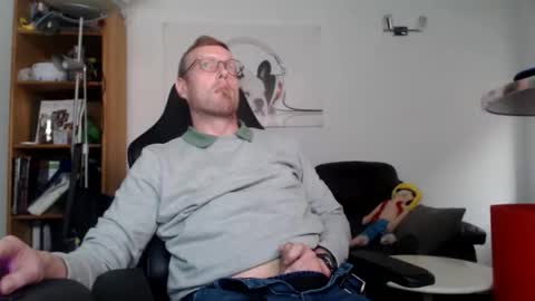 Snapshot of nursefan chatting on 31, 10, 2025 nursefan online show from 31, 10, 2025