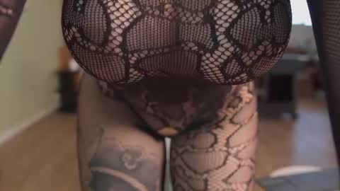 Snapshot of nuryforerogh chatting on 19, 6, 2026 Nury Forero online show from 19, 6, 2026