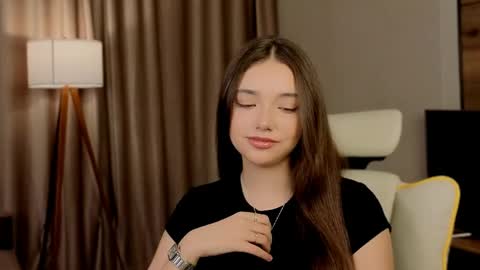 Snapshot of nutshellz chatting on 29, 5, 2026 Rachel online show from 29, 5, 2026