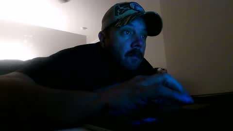 nuttincowboy727272 online show from 9, 4, 2026